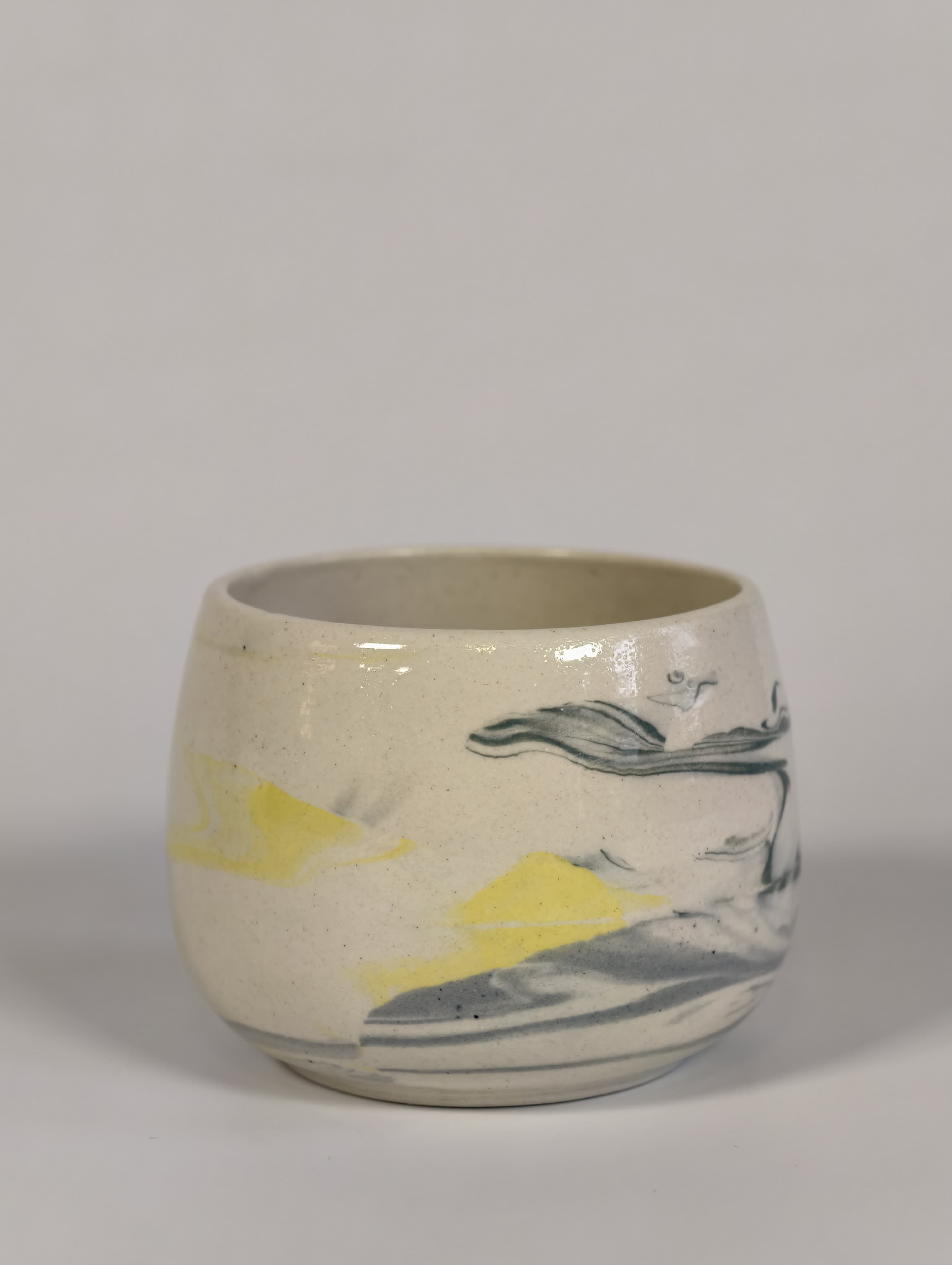 Stoneware Fincan No 23
